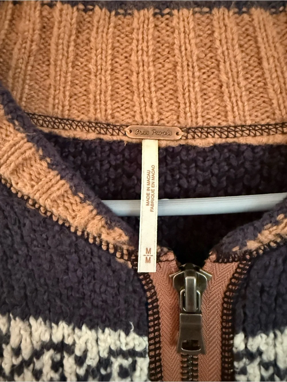 Lucky Sweater Bomber - Picture 5 of 5